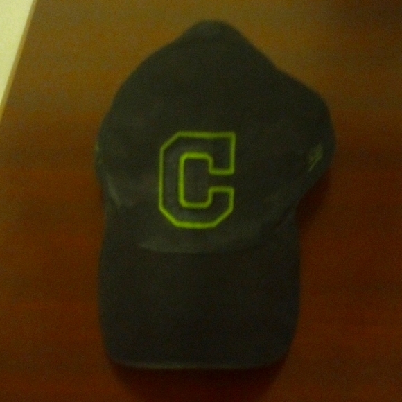Cleveland Indians hat - Picture 2 of 5